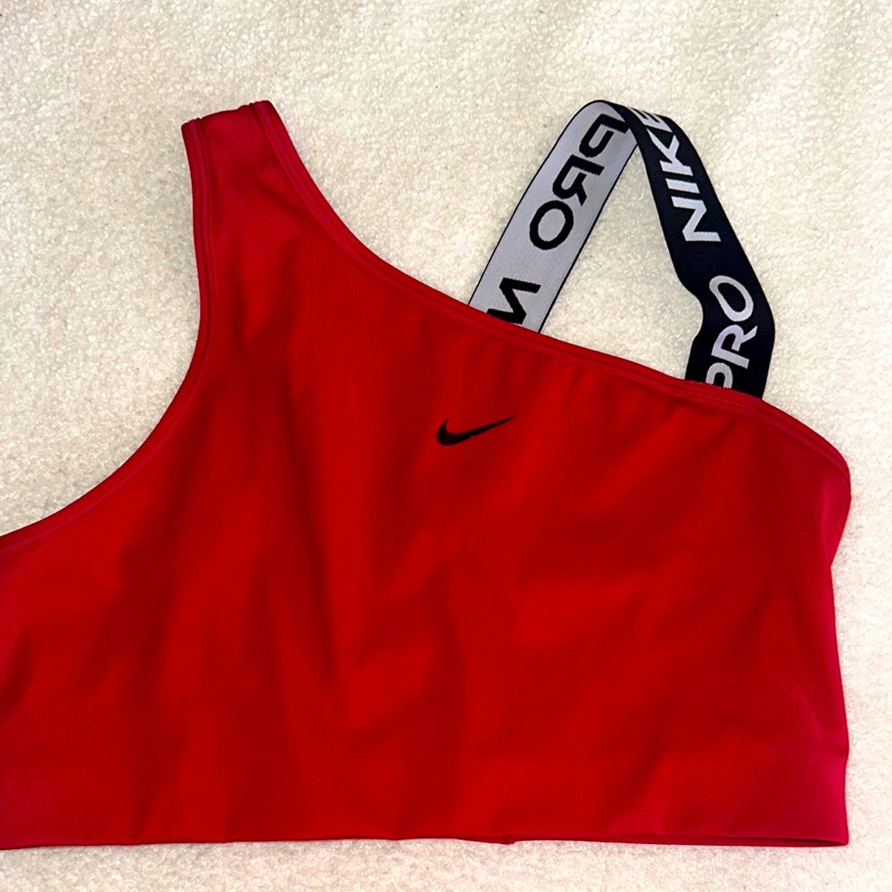 Nike Pro Red Sports Bra